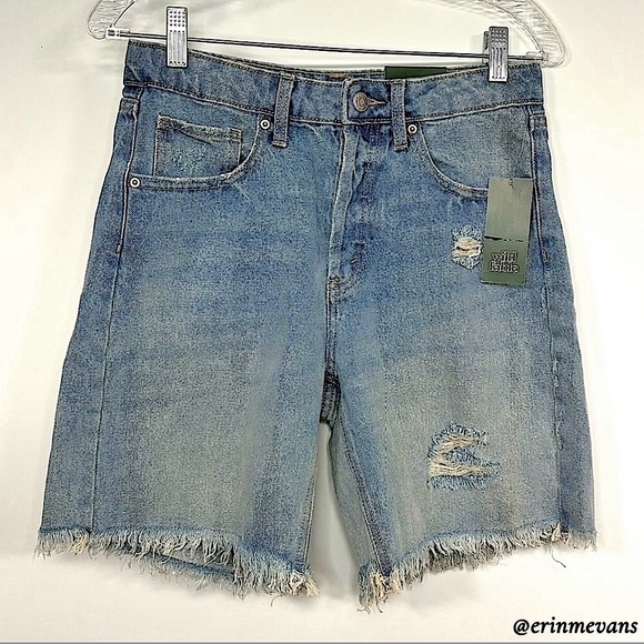 wild fable Pants - Wild Fable High Rise Wide Leg Bermuda Jean Shorts Size 2/26 New Sale